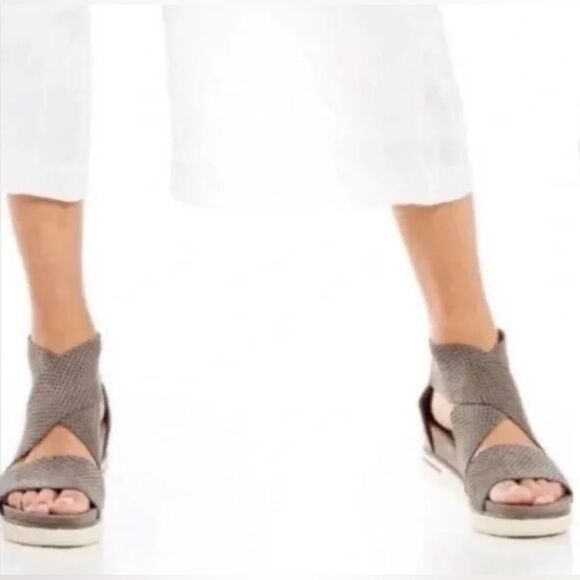 Eileen Fisher Platform Sport Sandals Strappy Perforated Suede Brown Size 6.5 - Picture 2 of 11